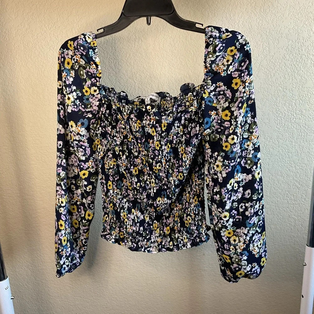 Cupcakes And Cashmere‎ Womens Floral Smocked Longsleeve Royce Top Size Small